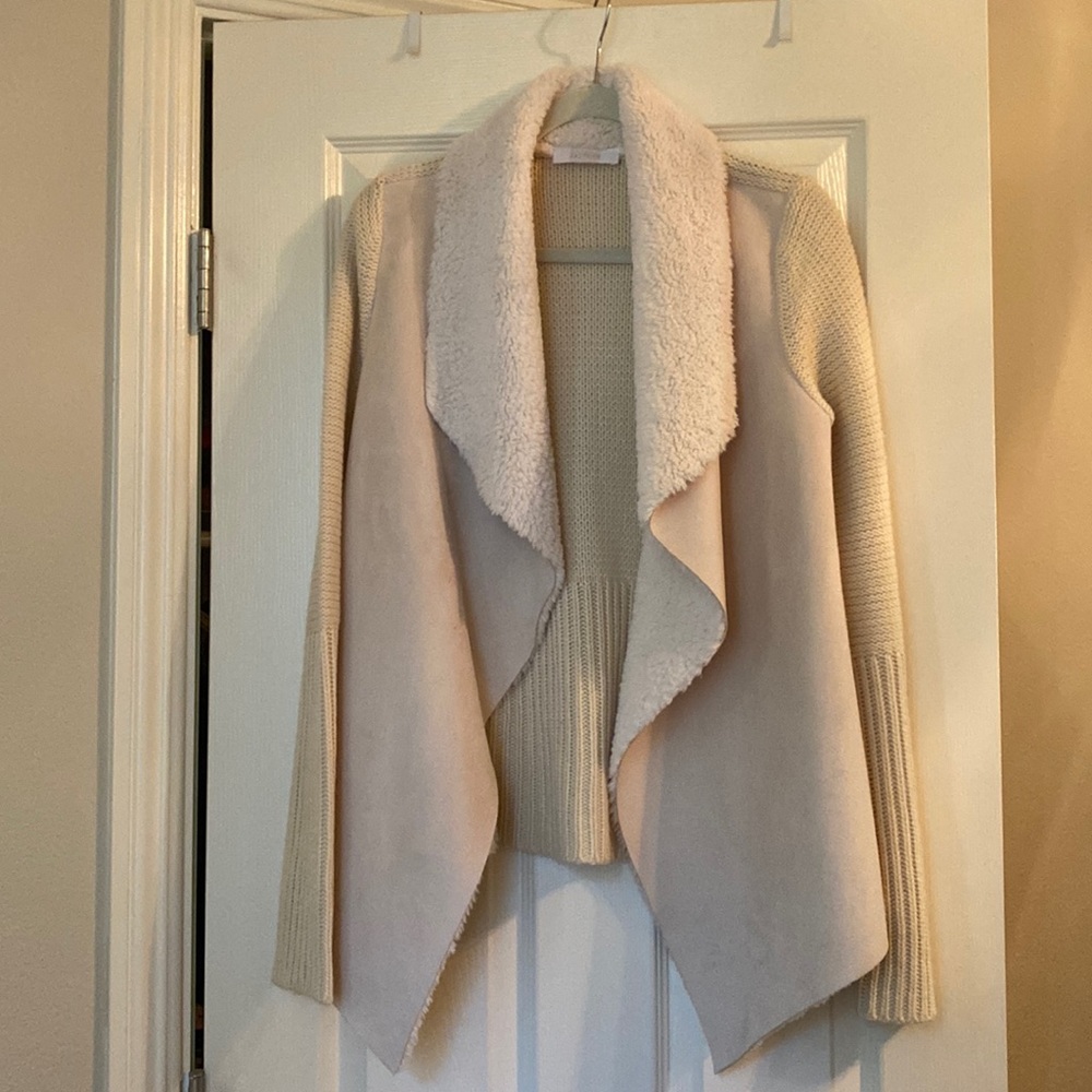 Kaitlyn light sweater jacket